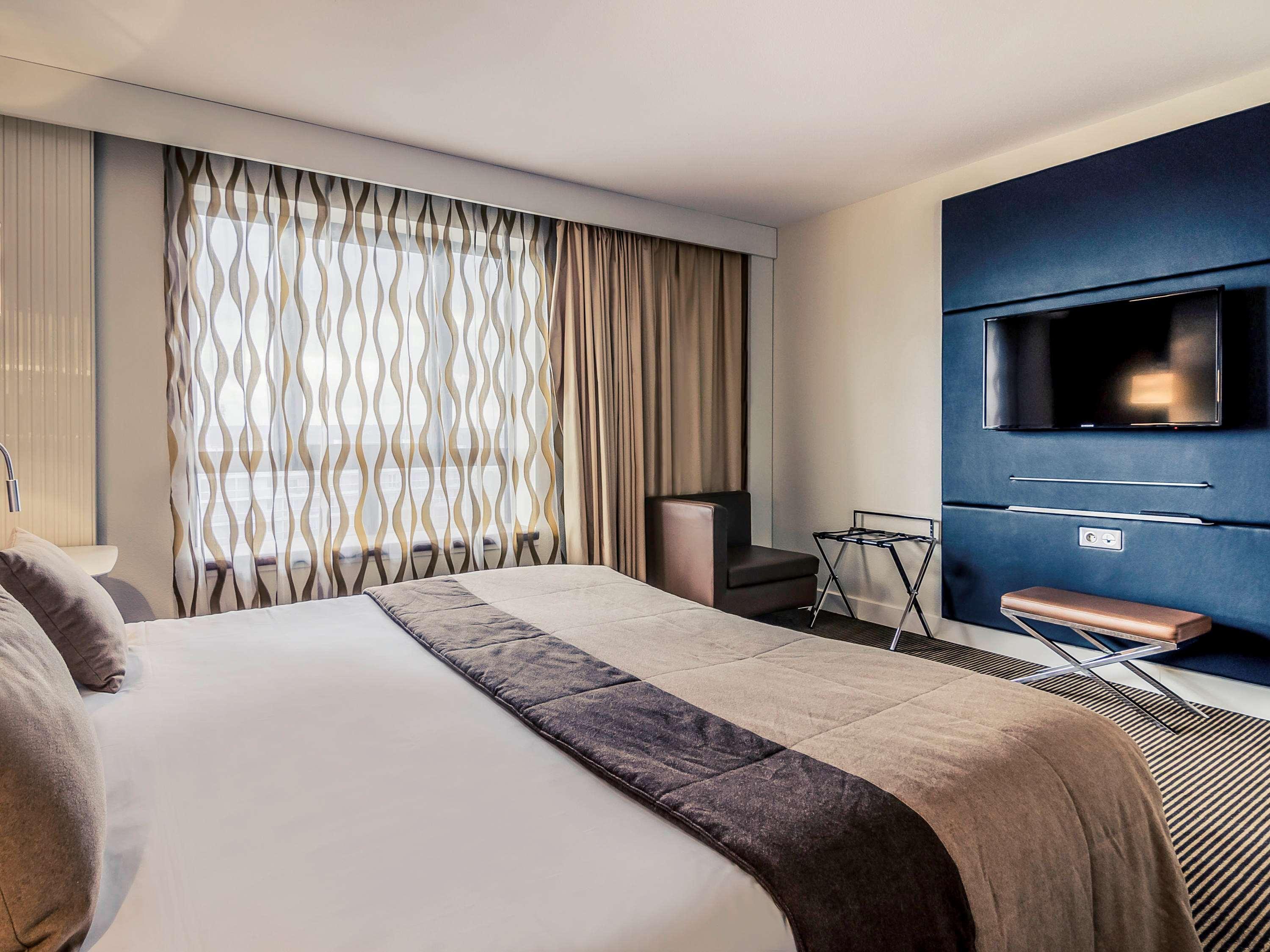 Mercure Cergy Pontoise Centre Esterno foto