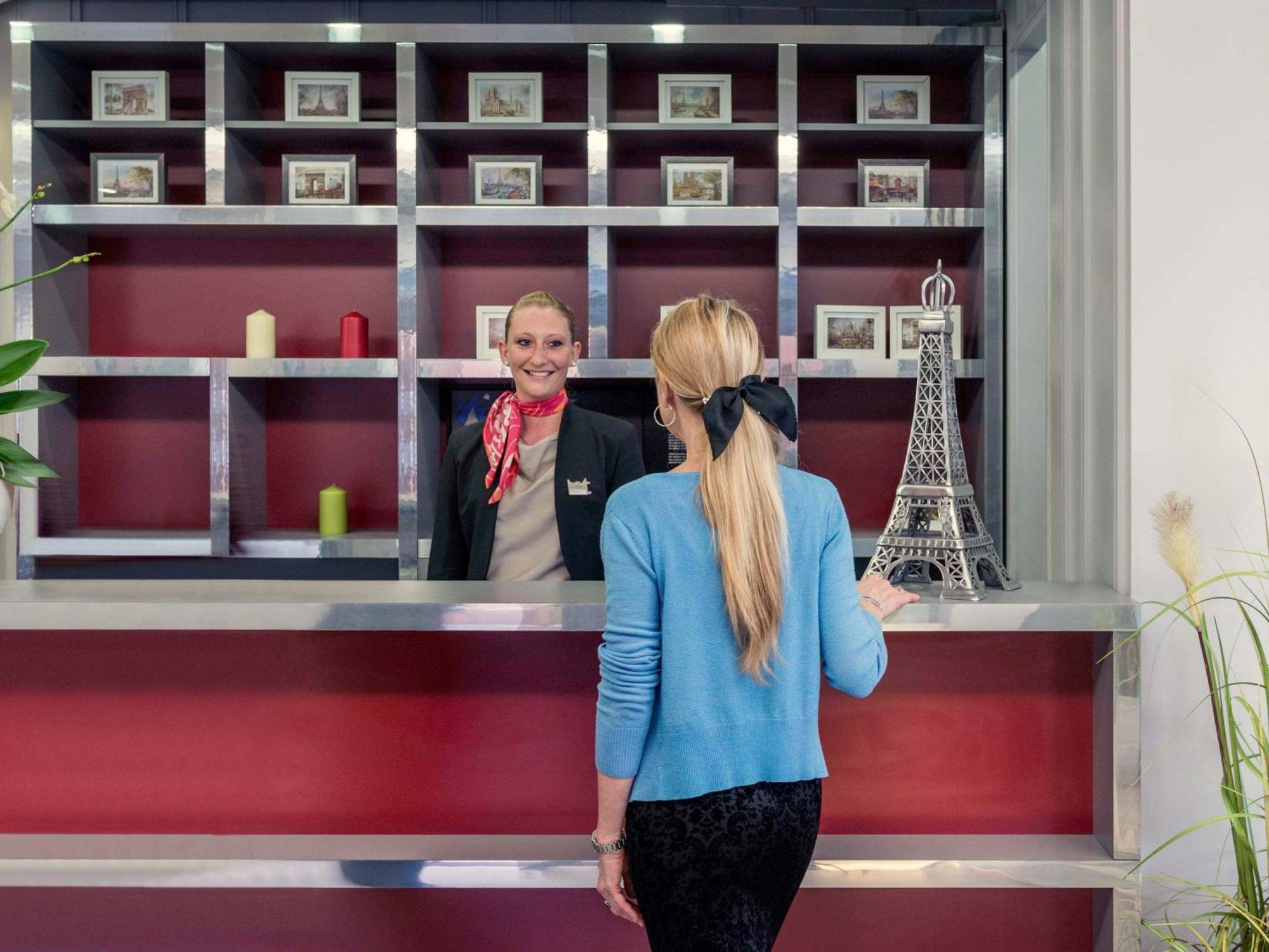 Mercure Cergy Pontoise Centre Esterno foto