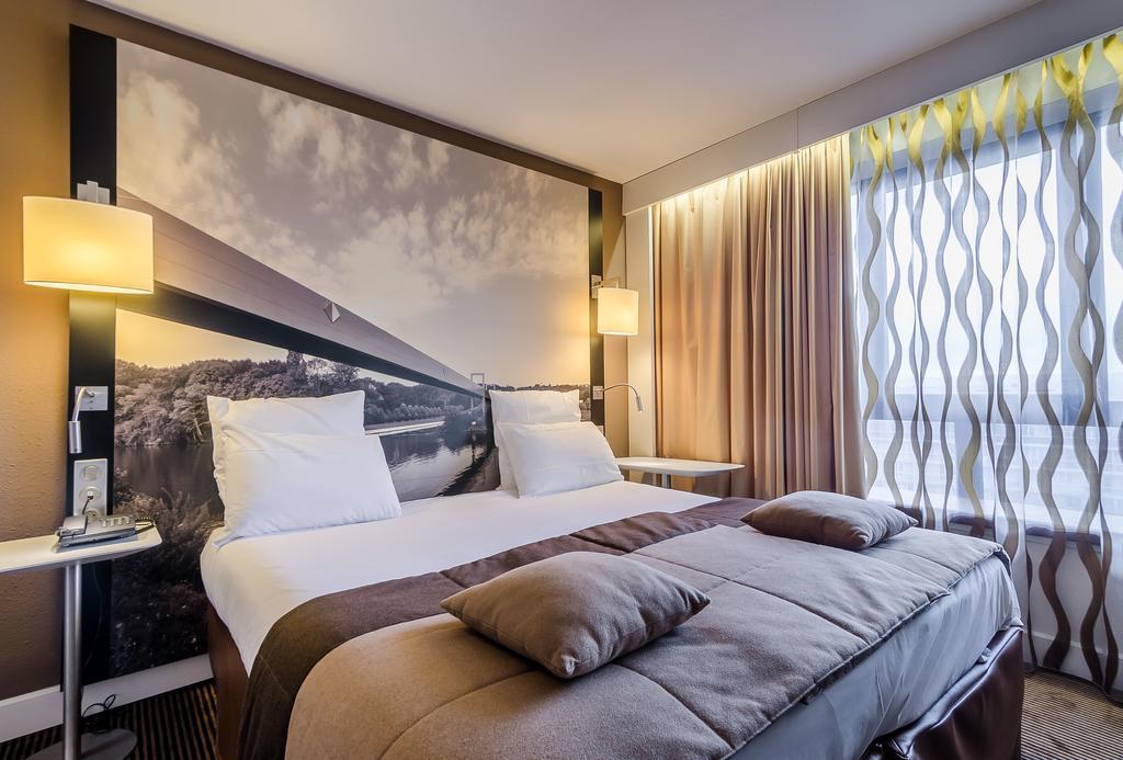 Mercure Cergy Pontoise Centre Esterno foto
