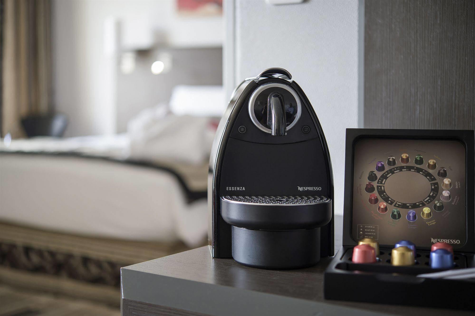 Mercure Cergy Pontoise Centre Esterno foto